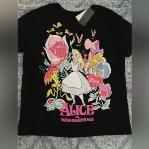 BNWT Alice In Wonderland Tee